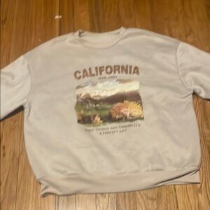 California Graphic Sweatshirt